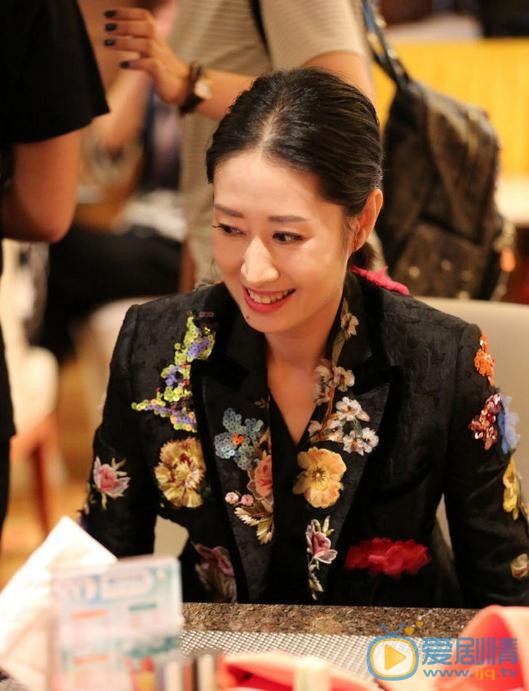 刘敏涛活动照 刘敏涛高清写真_刘敏涛高清剧照