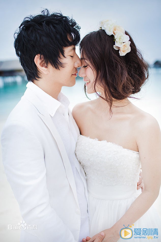 刘芸和郑钧结婚照 刘芸郑钧结婚照