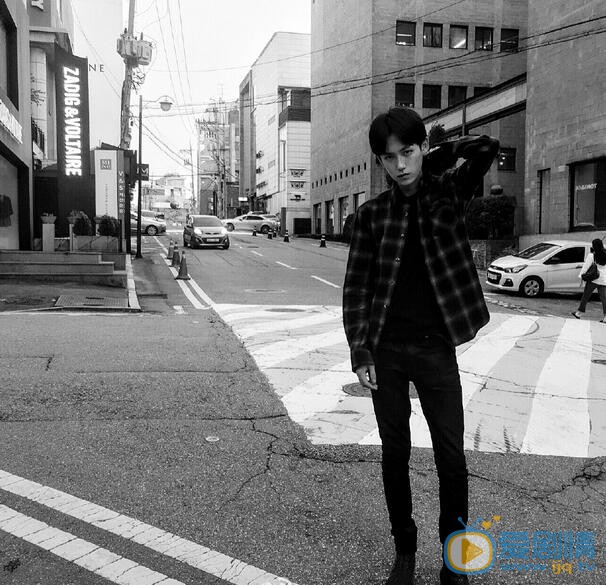 查杰美照 查杰高清写真_查杰高清剧照