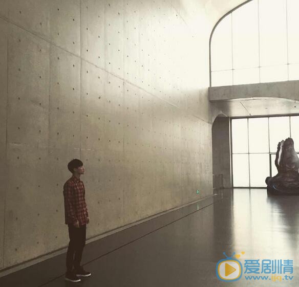 查杰生活照 查杰高清写真_查杰高清剧照