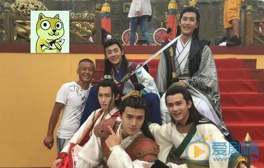 查杰大合照 查杰高清写真_查杰高清剧照