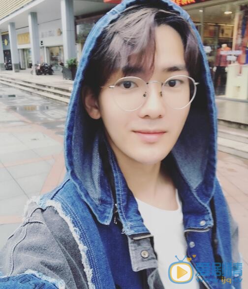 熊梓淇生活照 熊梓淇高清写真_熊梓淇高清剧照