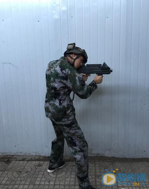 陈信喆军装照 陈信喆高清写真_陈信喆高清剧照
