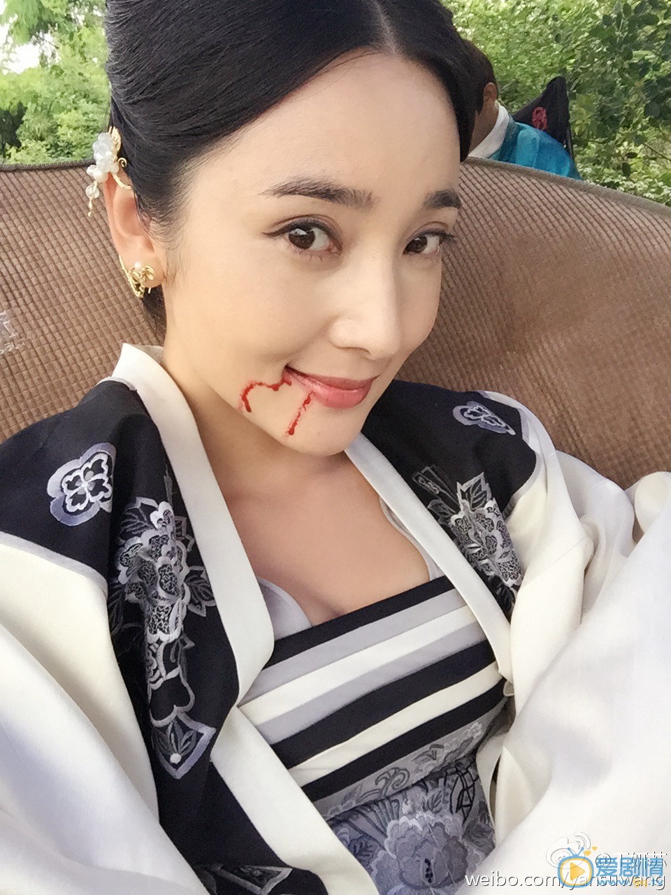 王妍苏片场照 王妍苏片场照
