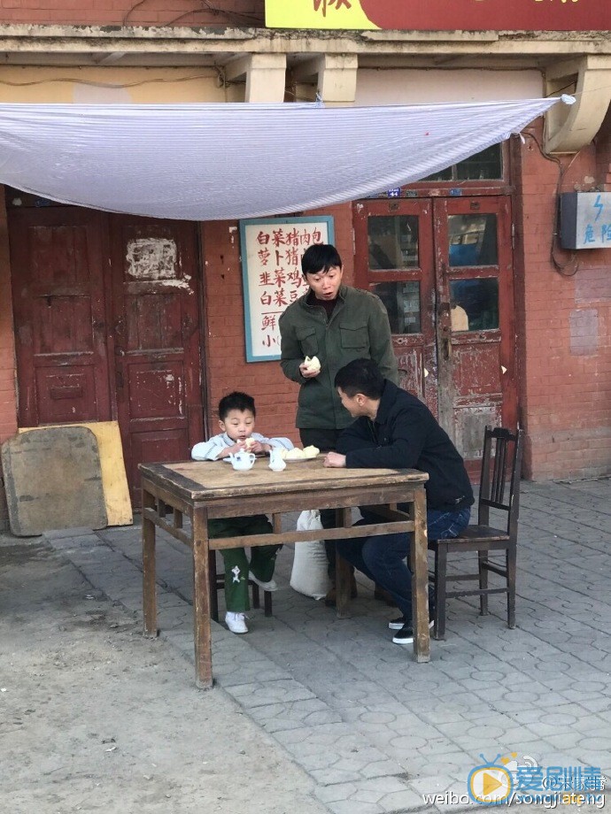 宋家腾《养母的花样年华》剧照 宋家腾高清写真_宋家腾高清剧照
