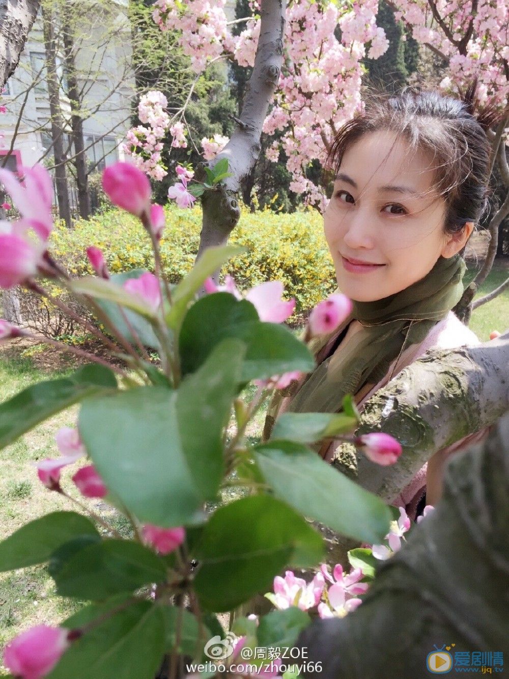 周毅旅行玩乐照 周毅高清写真_周毅高清剧照