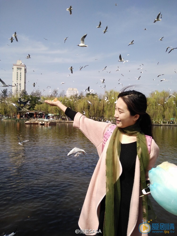 周毅旅行玩乐照 周毅高清写真_周毅高清剧照