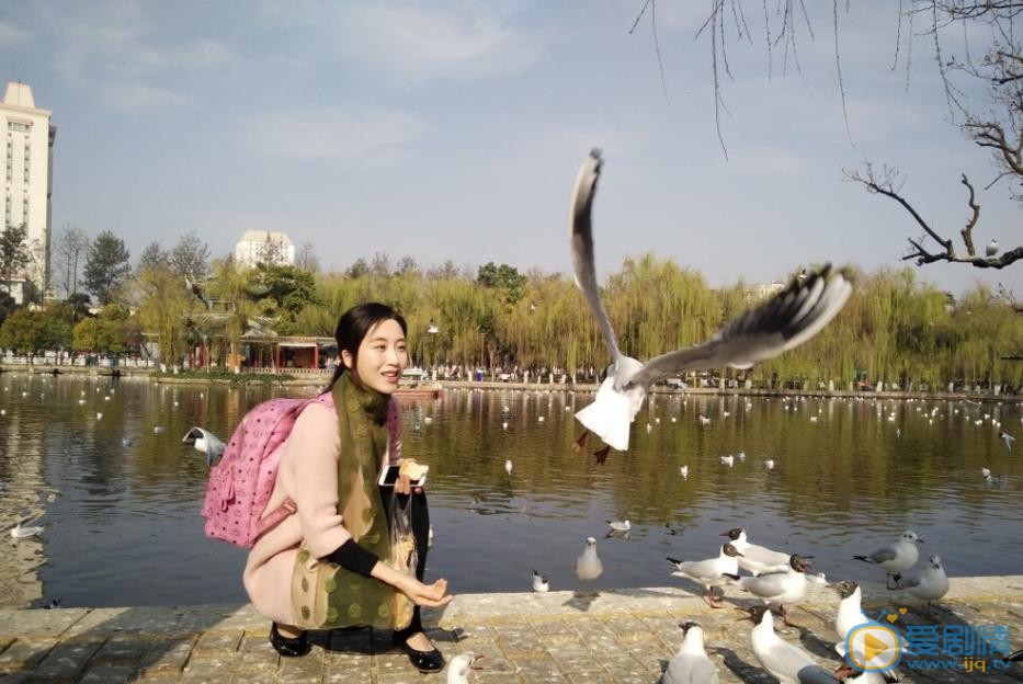 周毅旅行玩乐照 周毅高清写真_周毅高清剧照