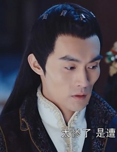 锦绣未央紫烟怎么从河里飘过来了？紫烟身边的河灯为什么会爆炸？这一切是谁设计的？
