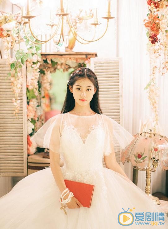 祝绪丹婚纱写真