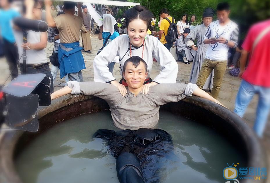 潘元甲片场照 潘元甲高清写真_潘元甲高清剧照