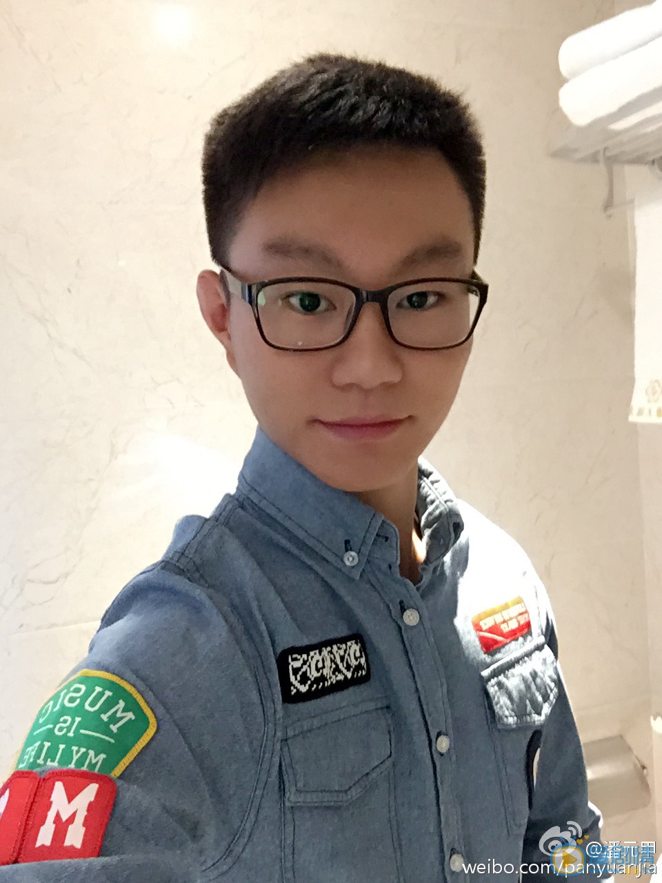 潘元甲生活照 潘元甲高清写真_潘元甲高清剧照