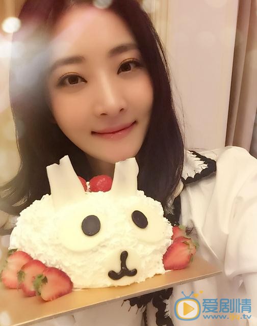 苑子艺生活照 苑子艺高清写真_苑子艺高清剧照