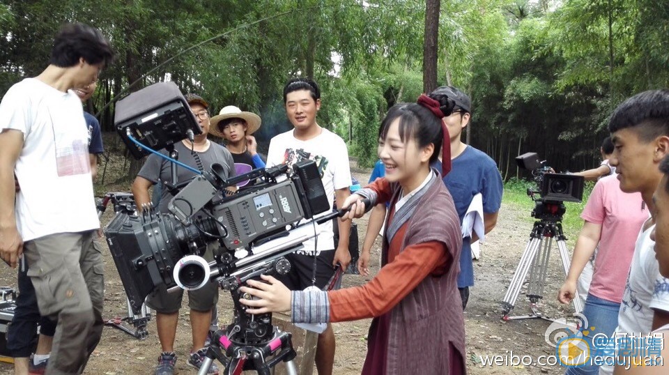 何杜娟片场照 何杜娟高清写真_何杜娟高清剧照