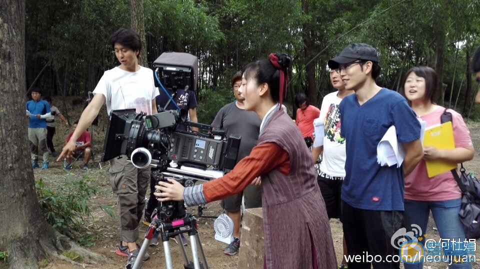 何杜娟片场照 何杜娟高清写真_何杜娟高清剧照