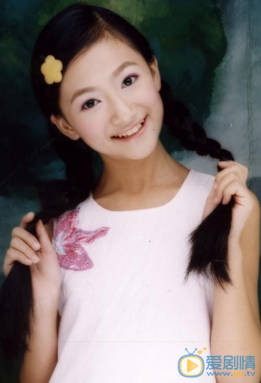 余玥童年写真 余玥高清写真_余玥高清剧照