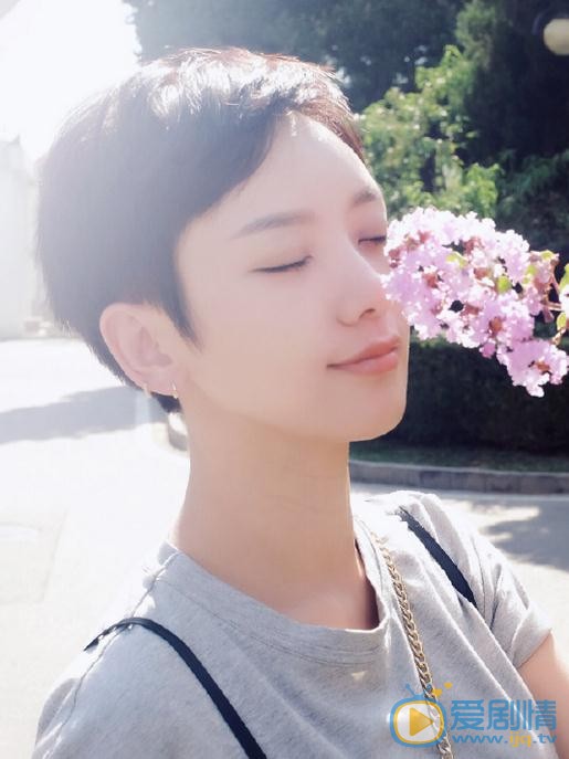 李晓峰生活照 李晓峰高清写真_李晓峰高清剧照