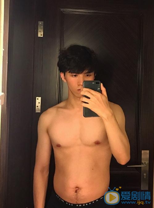 吴大伟生活照 吴大伟高清写真_吴大伟高清剧照