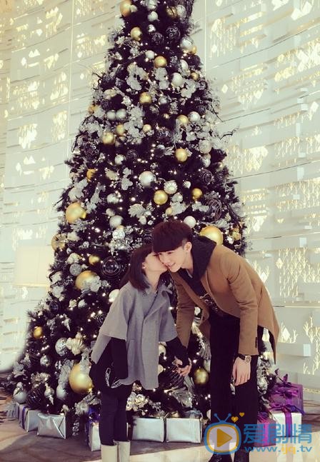 吴大伟和妹妹合照 吴大伟高清写真_吴大伟高清剧照