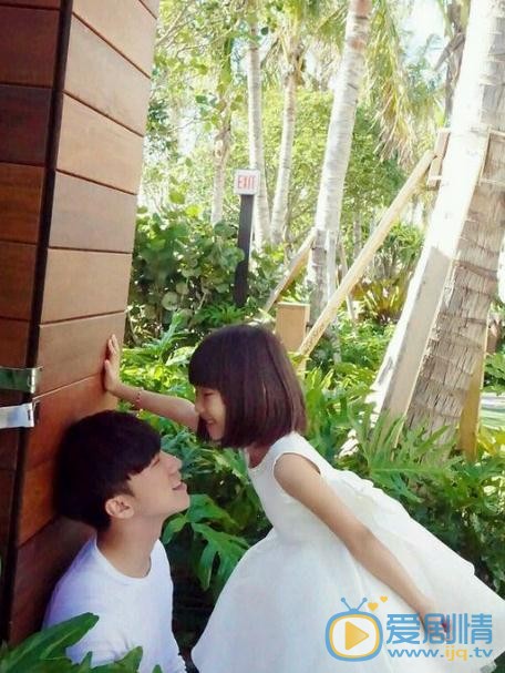 吴大伟和妹妹合照 吴大伟高清写真_吴大伟高清剧照