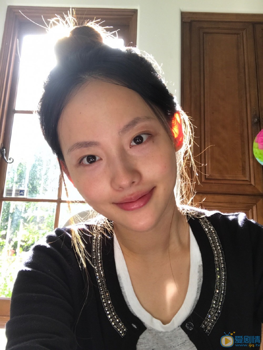 张嘉倪素颜生活照 张嘉倪高清写真_张嘉倪高清剧照