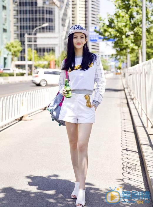 景甜夏日街拍 景甜高清写真_景甜高清剧照