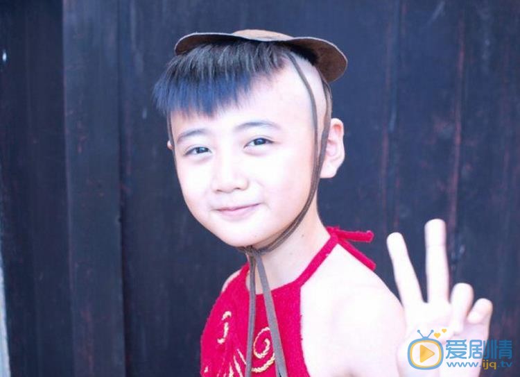 焉栩嘉童年照 焉栩嘉高清写真_焉栩嘉高清剧照