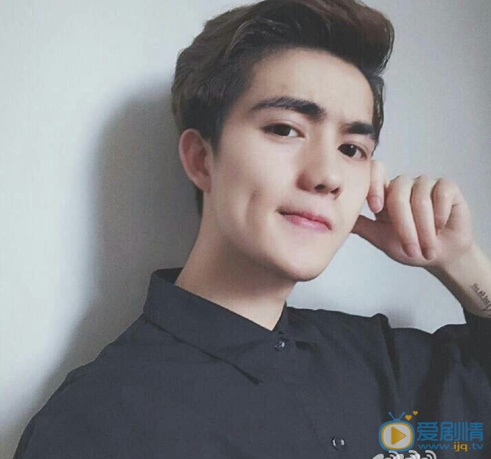 胡文喆生活照 胡文喆高清写真_胡文喆高清剧照