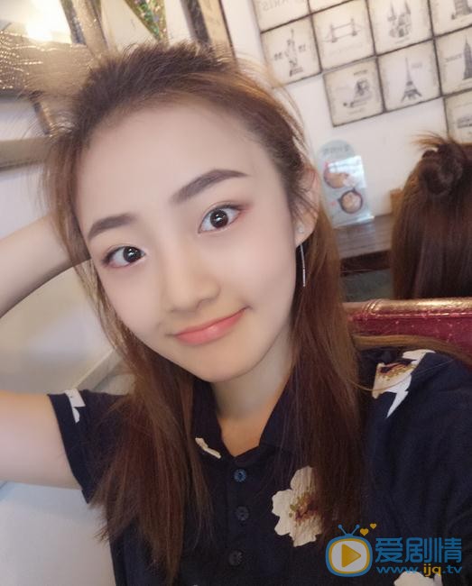 吴佳怡生活照 吴佳怡高清写真_吴佳怡高清剧照