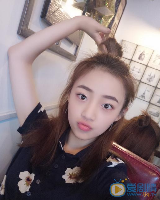 吴佳怡生活照 吴佳怡高清写真_吴佳怡高清剧照