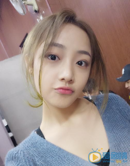 吴佳怡生活照 吴佳怡高清写真_吴佳怡高清剧照