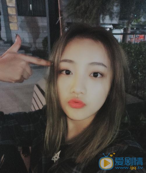 吴佳怡生活照 吴佳怡高清写真_吴佳怡高清剧照