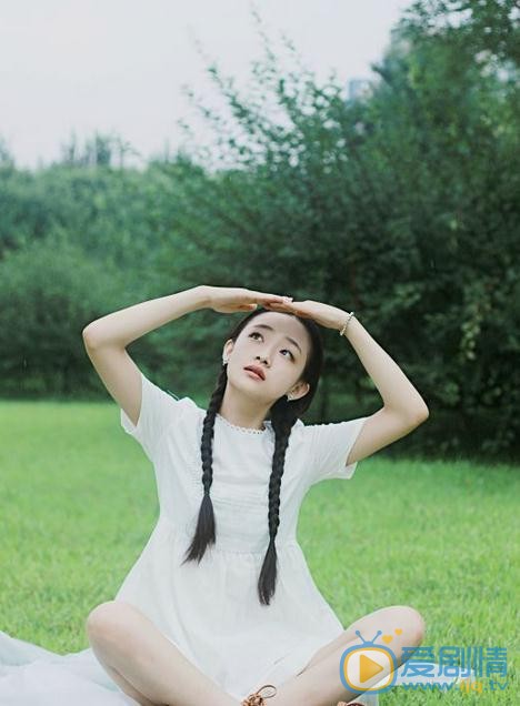 吴佳怡白色写真 吴佳怡高清写真_吴佳怡高清剧照
