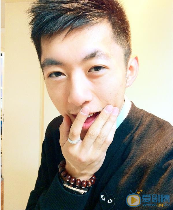 鲍晓生活照 鲍晓高清写真_鲍晓高清剧照