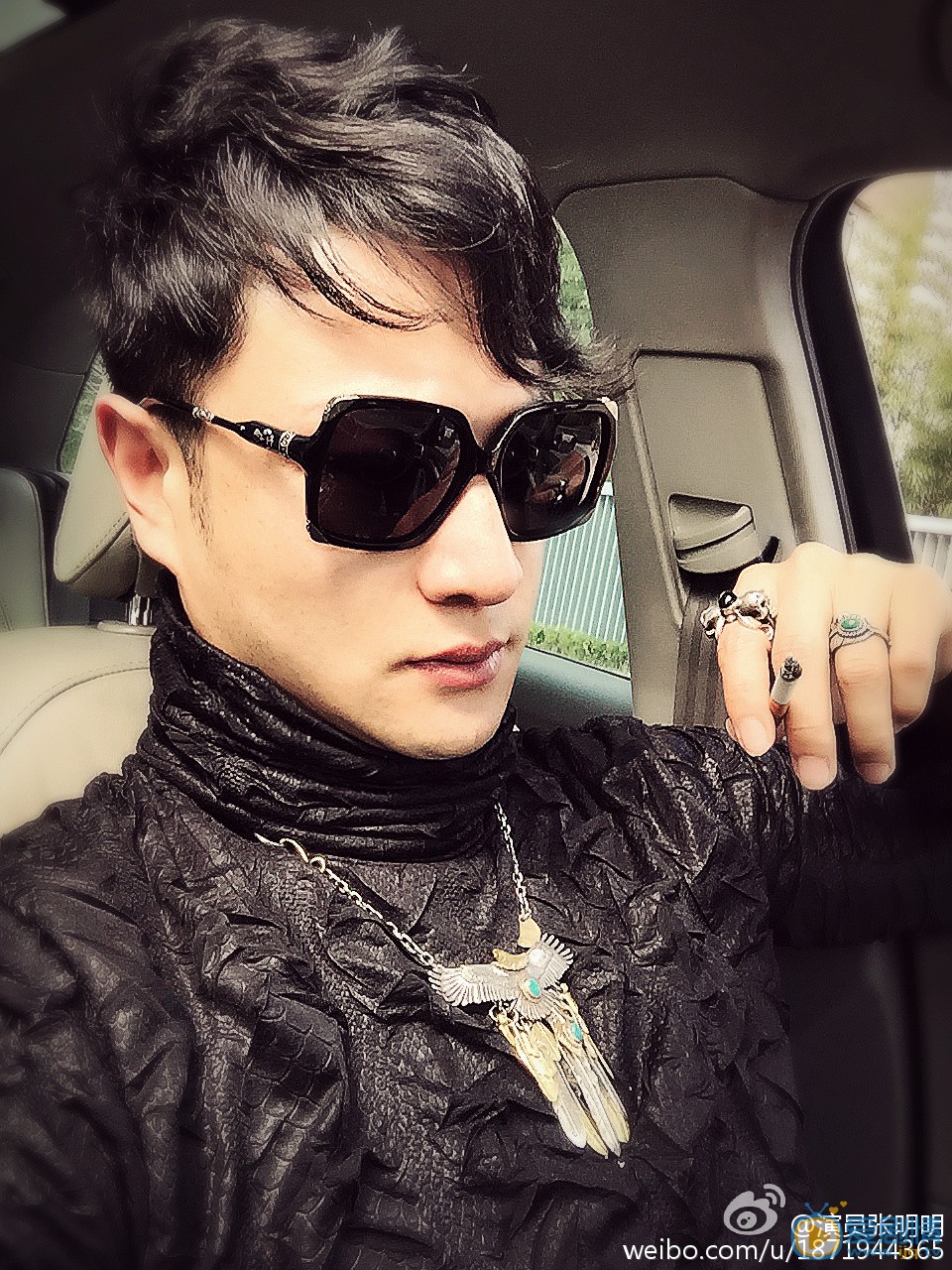 张明明生活照 张明明高清写真_张明明高清剧照