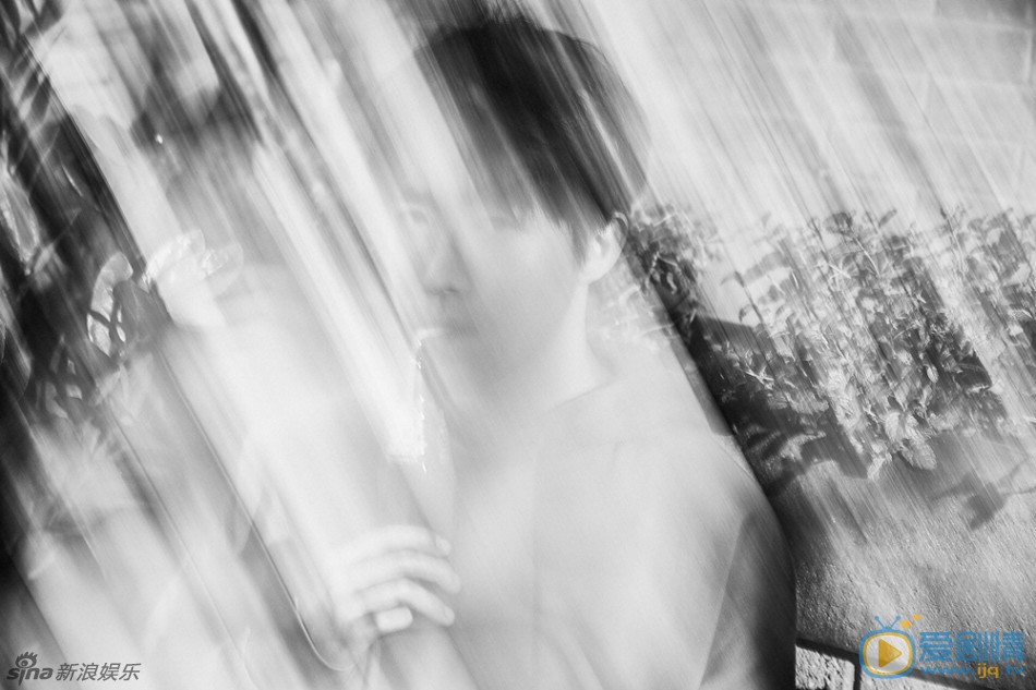 俞灏明黑色系写真 俞灏明高清写真_俞灏明高清剧照