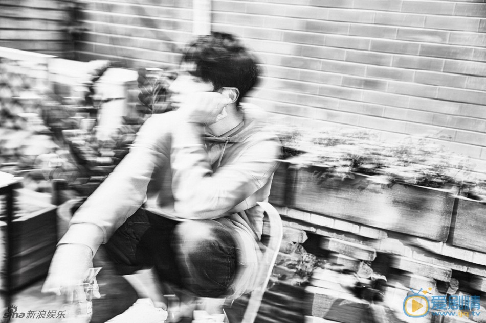 俞灏明黑色系写真 俞灏明高清写真_俞灏明高清剧照