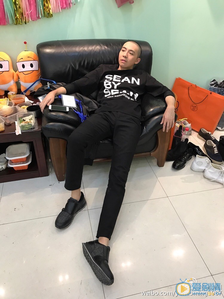 俞灏明生活照 俞灏明高清写真_俞灏明高清剧照