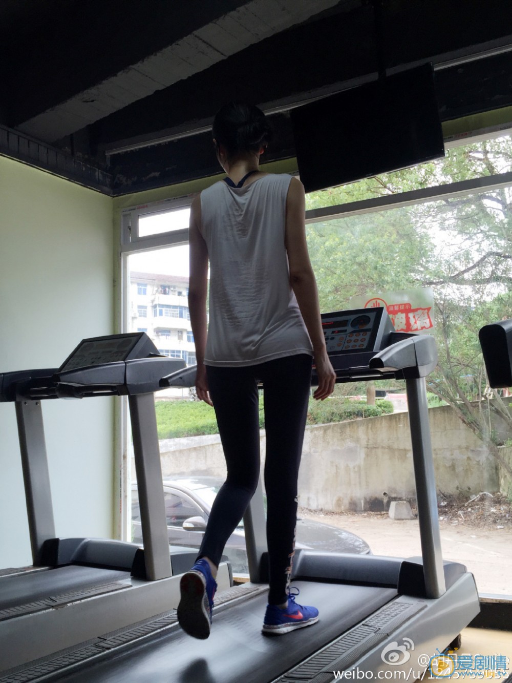 胡丹丹运动健身照 胡丹丹高清写真_胡丹丹高清剧照