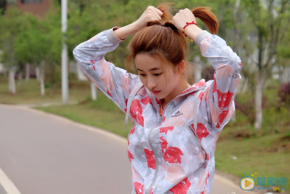 胡丹丹运动健身照 胡丹丹高清写真_胡丹丹高清剧照