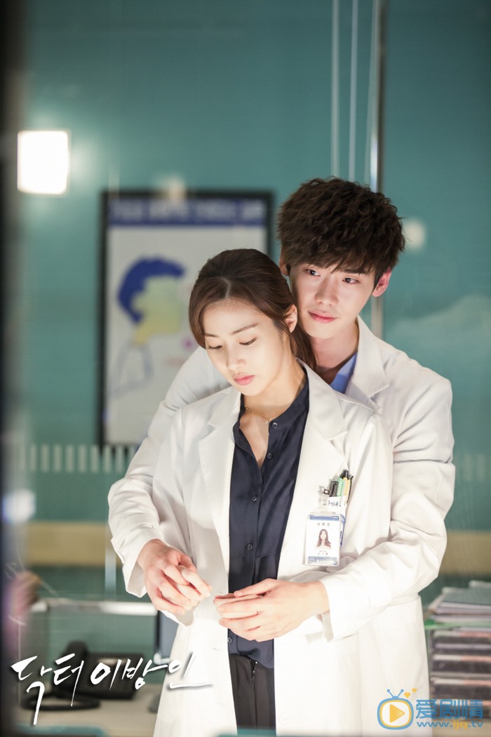 姜素拉《doctor异乡人》剧照 姜素拉高清写真_姜素拉高清剧照