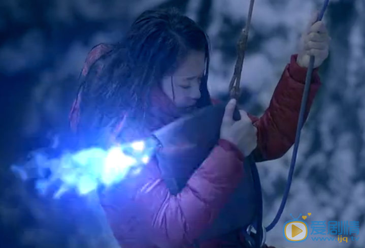 鬼吹灯之精绝古城火瓢虫为什么不攻击雪莉杨？雪莉杨有特异功能吗？