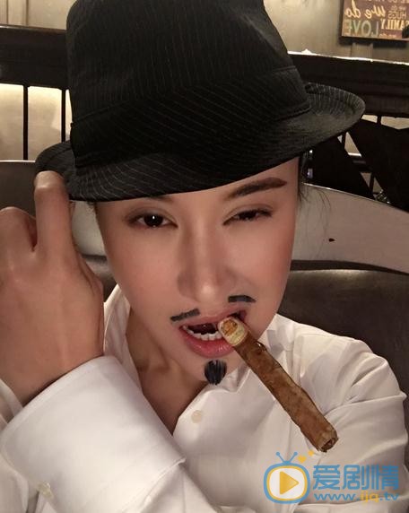 刘小婉片场照 刘小婉高清写真_刘小婉高清剧照