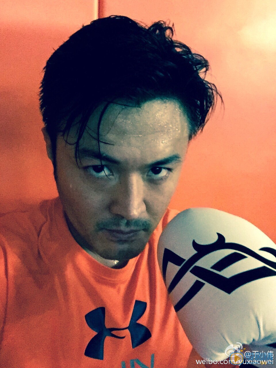 于小伟健身照 于小伟高清写真_于小伟高清剧照