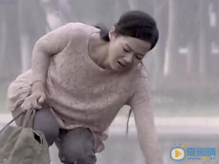 遇见爱情的利先生纪智珍的真实身份是什么？纪智珍是纪百均的亲生女儿吗？