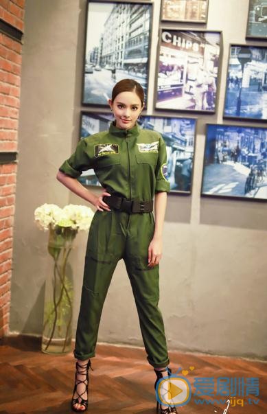 彭小苒主持节目照 彭小苒高清写真_彭小苒高清剧照