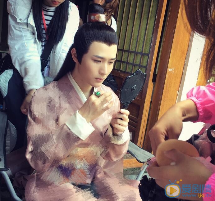 李星佑片场照 李星佑高清写真_李星佑高清剧照