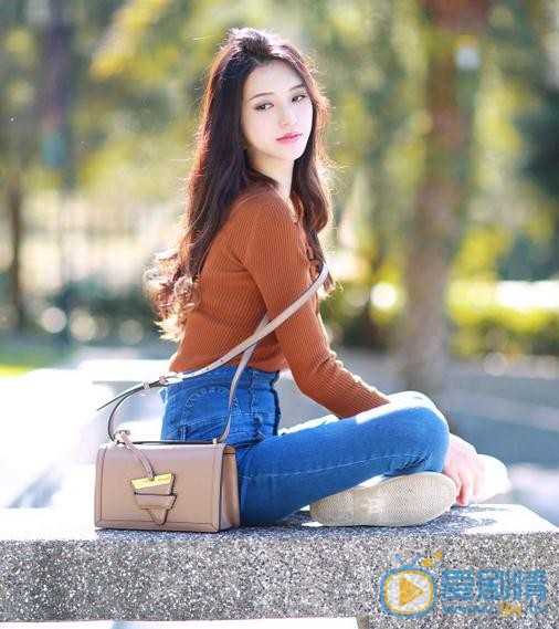 王维琳街拍 王维琳高清写真_王维琳高清剧照