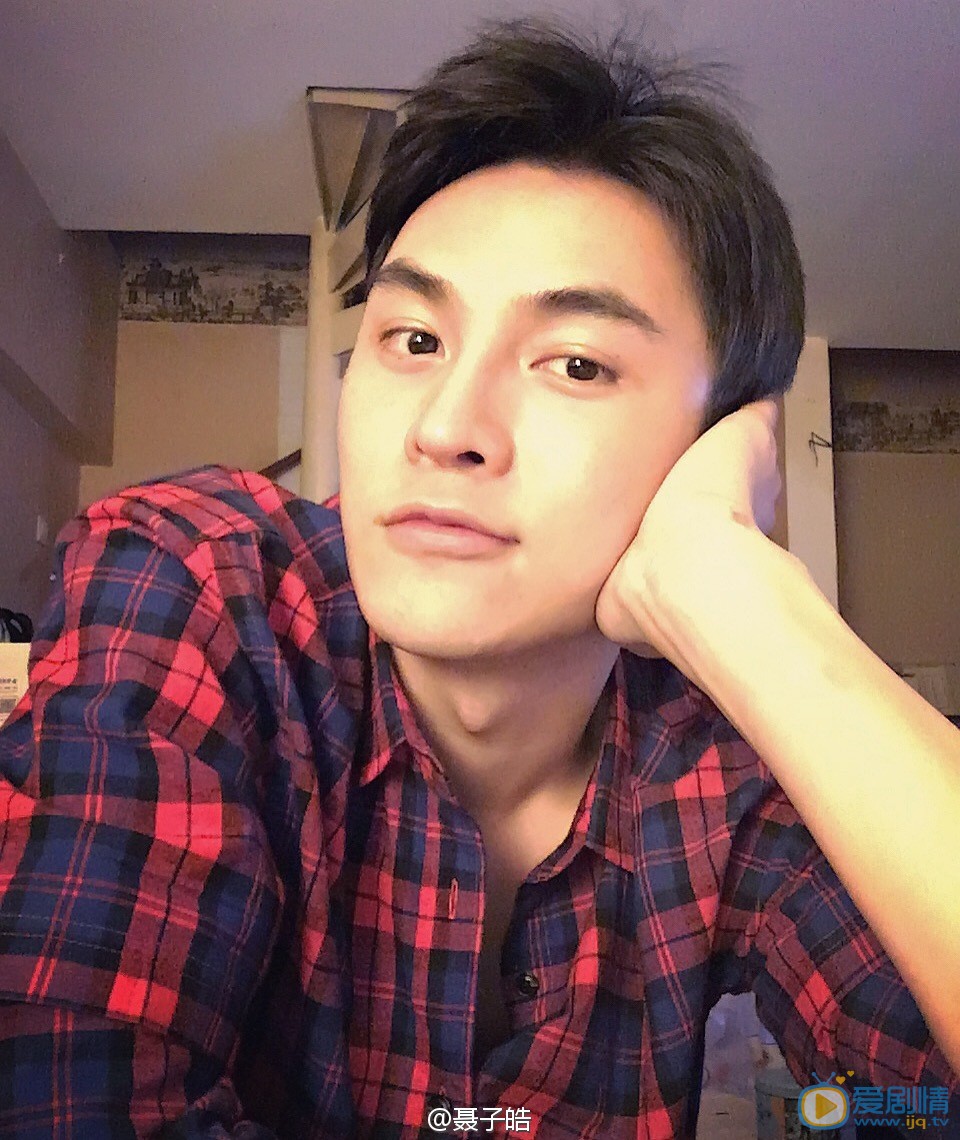 聂子皓生活照 聂子皓高清写真_聂子皓高清剧照