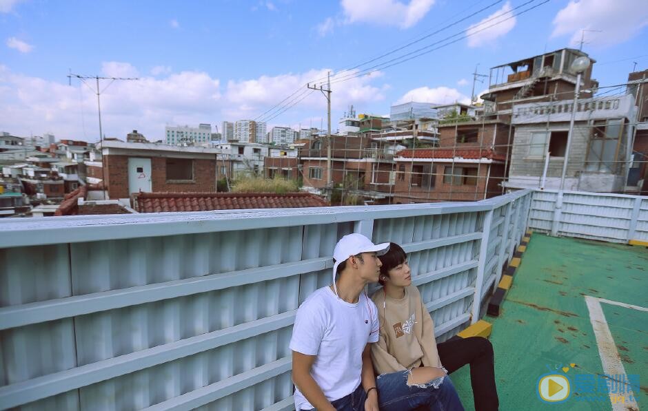 杨业明明望合照 杨业明高清写真_杨业明高清剧照